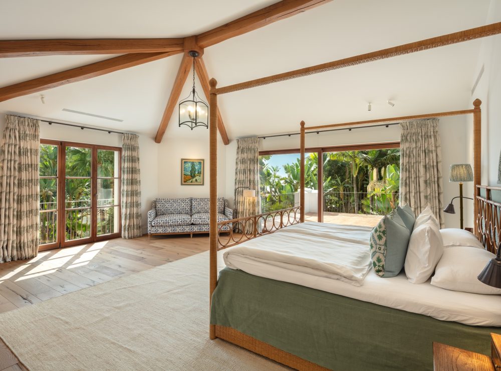Boutique style villa beachside Los Verdiales Marbella Golden Mile