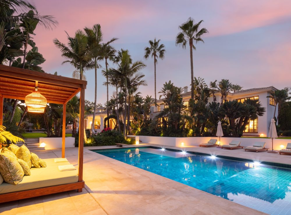 Boutique style villa beachside Los Verdiales Marbella Golden Mile