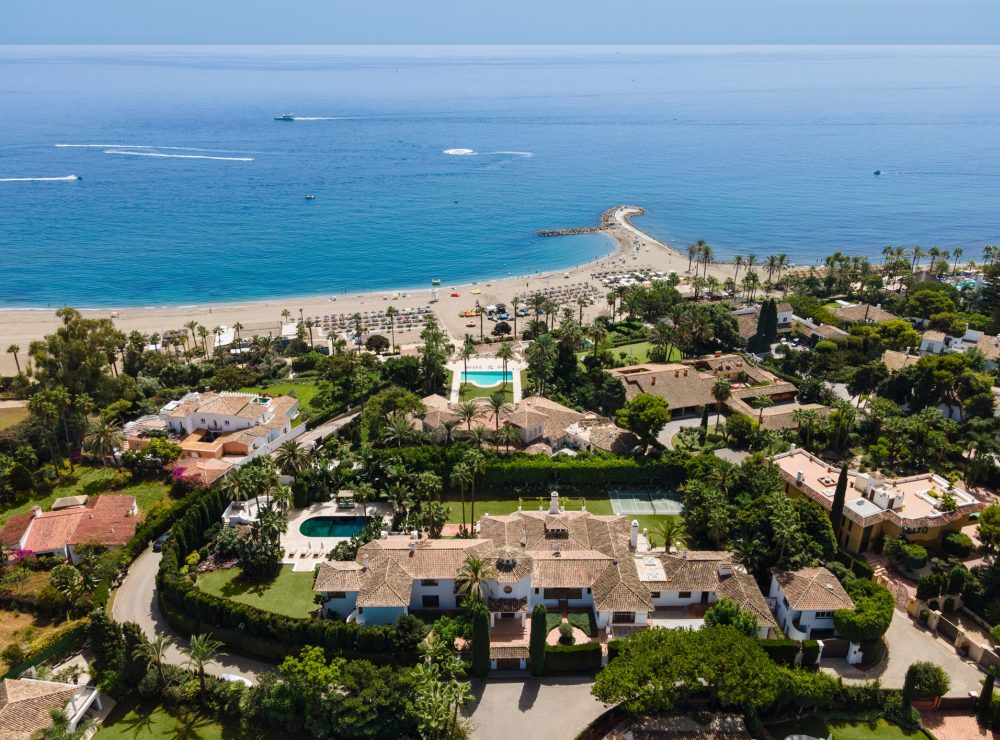 Boutique style villa beachside Los Verdiales Marbella Golden Mile