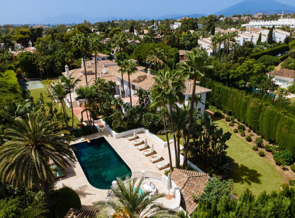 Boutique style villa beachside Los Verdiales Marbella Golden Mile