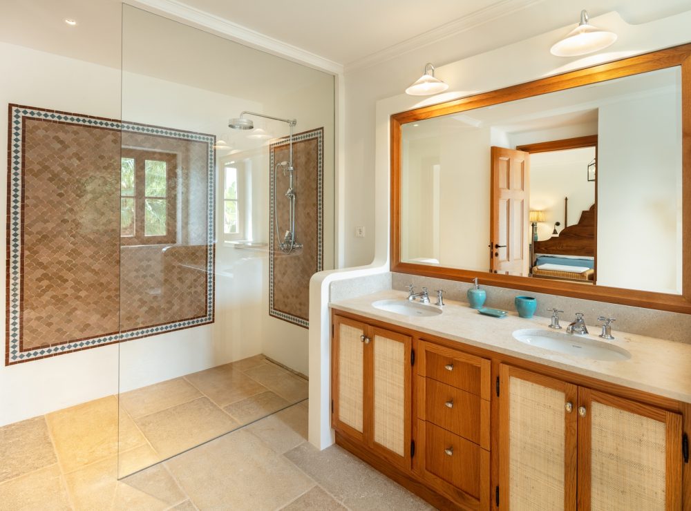 Boutique style villa beachside Los Verdiales Marbella Golden Mile