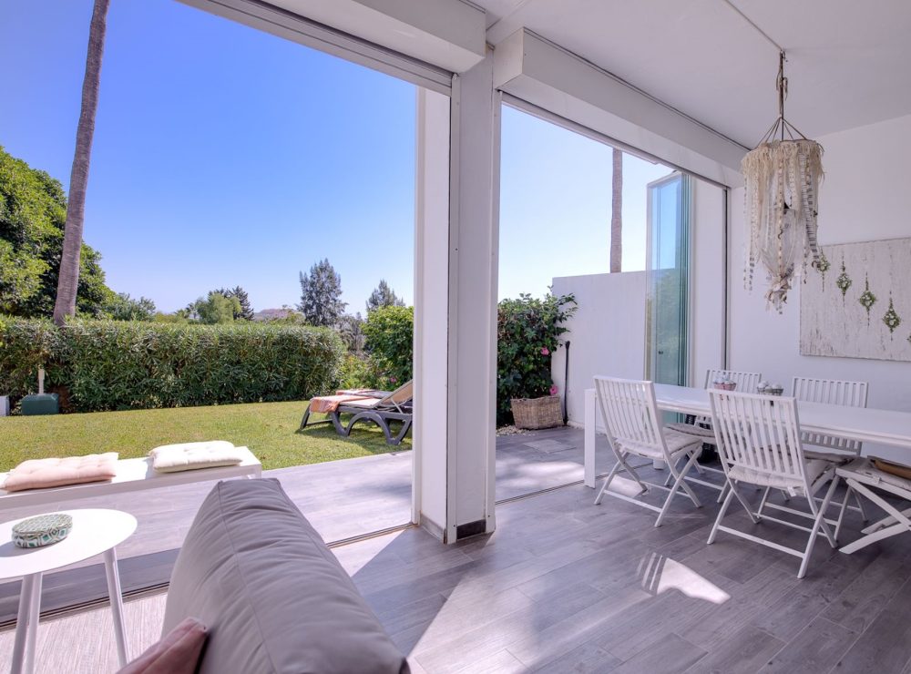 Townhouse La Quinta Benahavis Marbella sea views