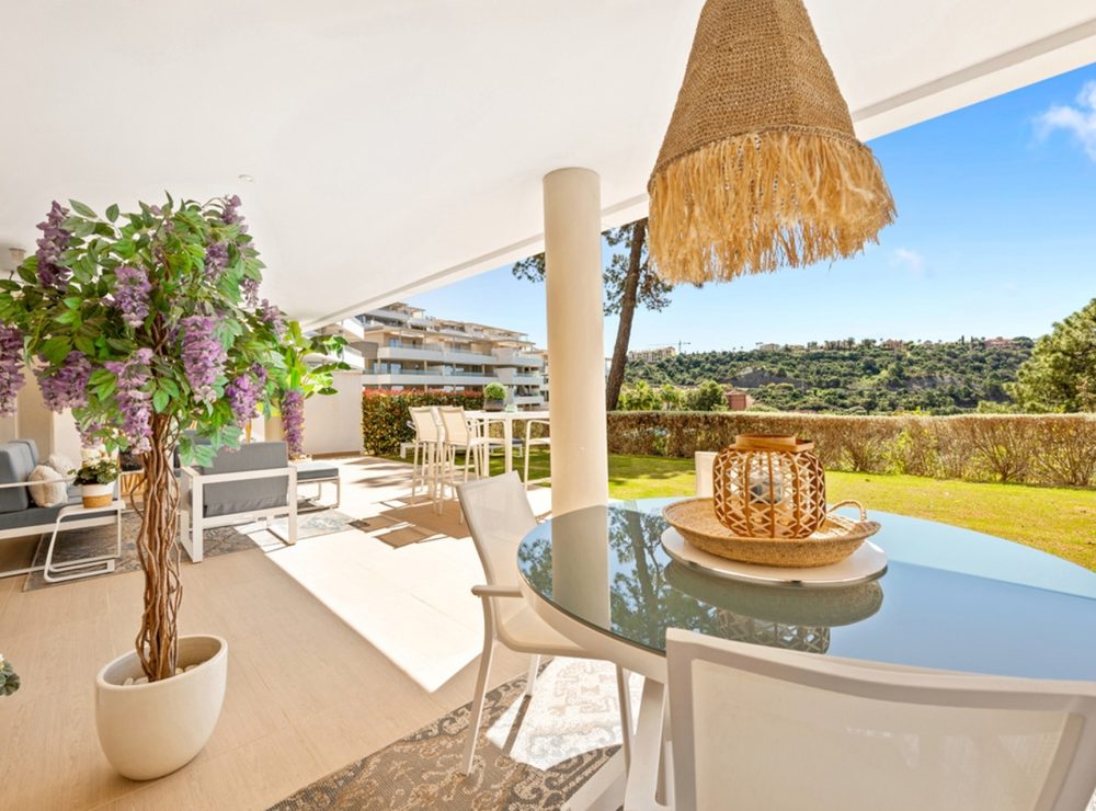 Apartment garden panoramic views Botanic Benahavis Marbella