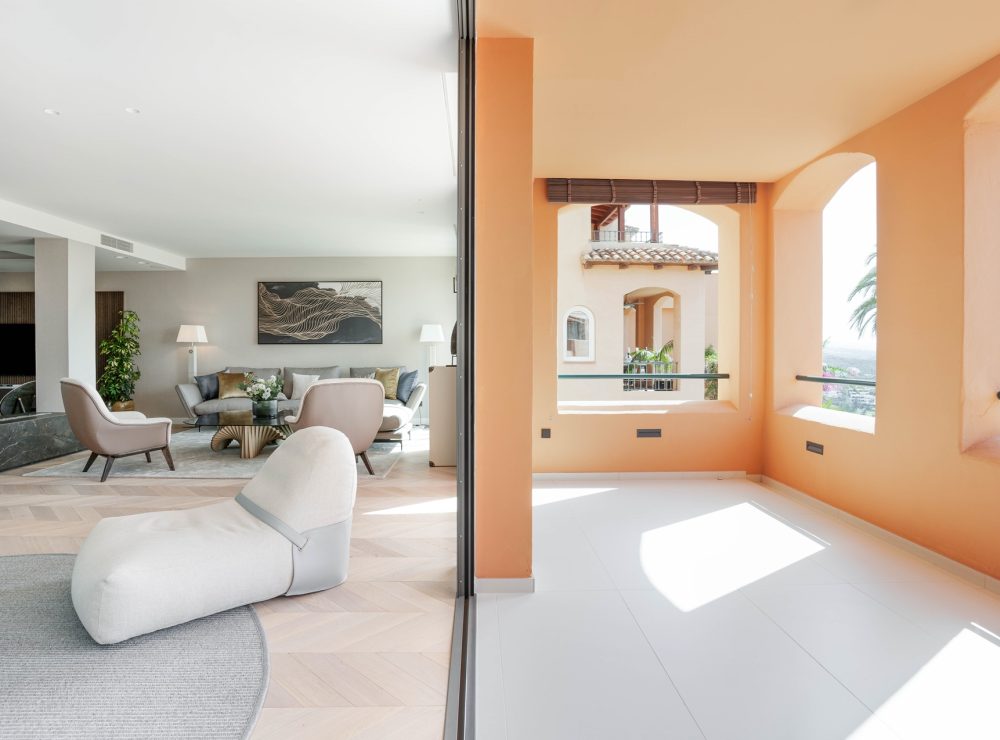 Duplex penthouse Nueva Andalucia Marbella