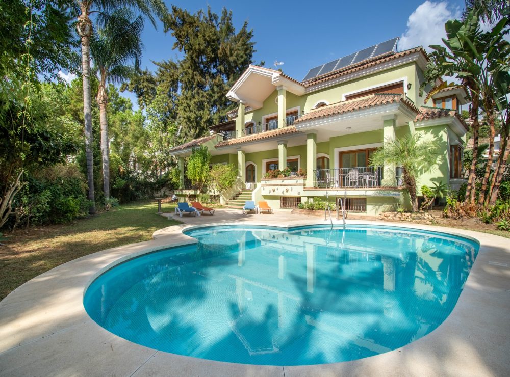 Villa El Paraiso Alto Benahavis Marbella