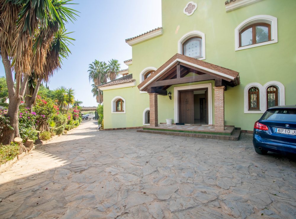 Villa El Paraiso Alto Benahavis Marbella