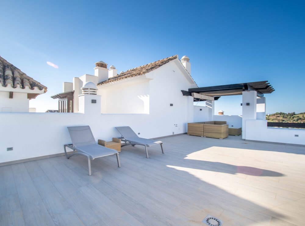 Duplex penthouse panoramic sea mountain views Lomas del Marques Benahavis