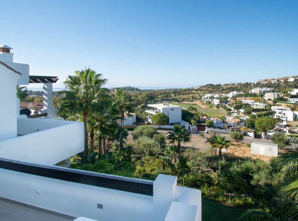 Duplex penthouse panoramic sea mountain views Lomas del Marques Benahavis