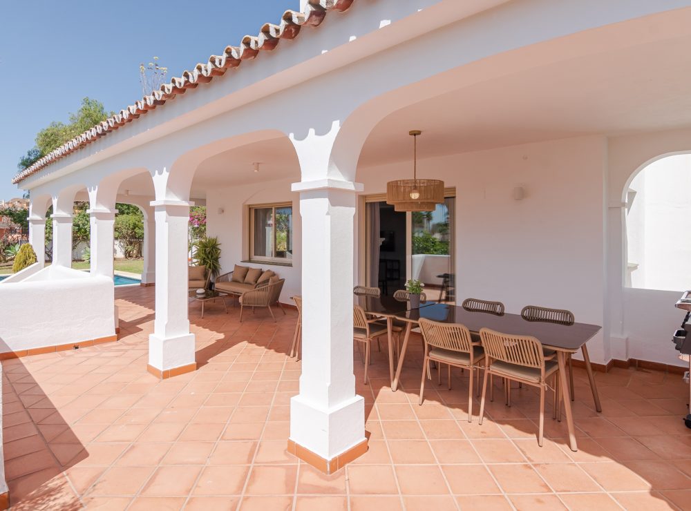 Villa Balta Los Naranjos Hill Club Nueva Andalucia Marbella