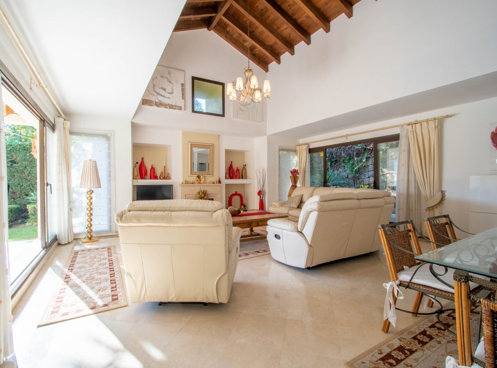 Villa Los Arqueros Golf Benahavis Marbella