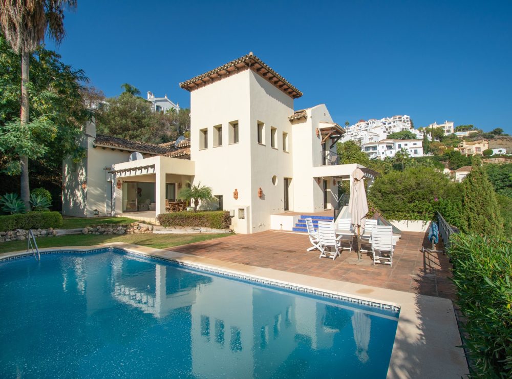 Villa Los Arqueros Golf Benahavis Marbella