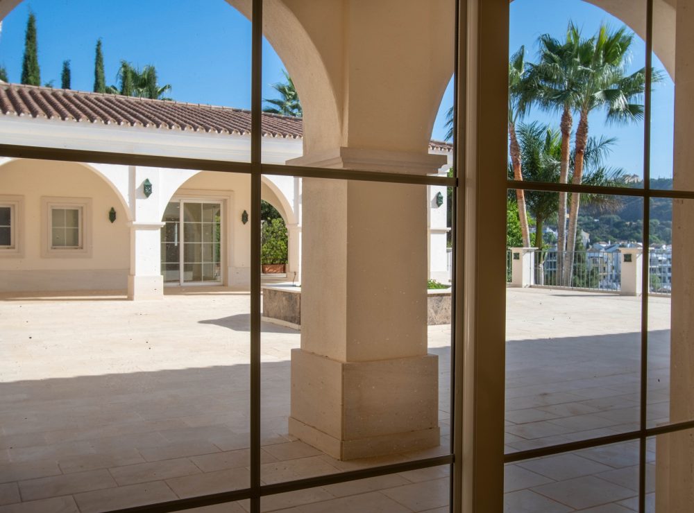 Villa Los Arqueros Benahavis Marbella Costa del Sol