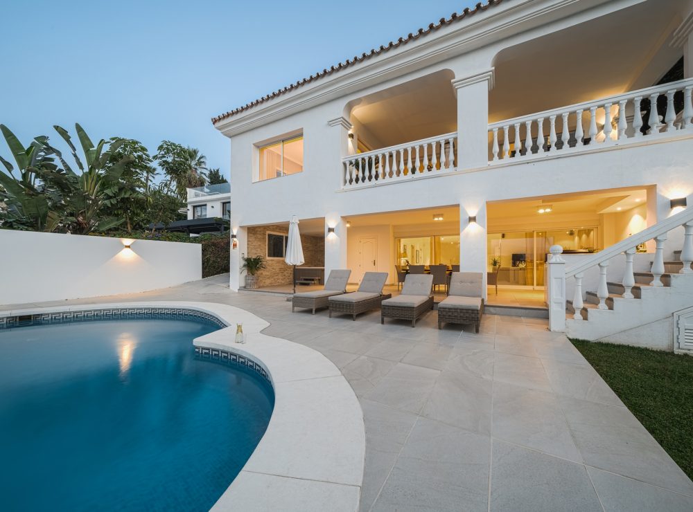 Villa Alva Nueva Andalucia Marbella