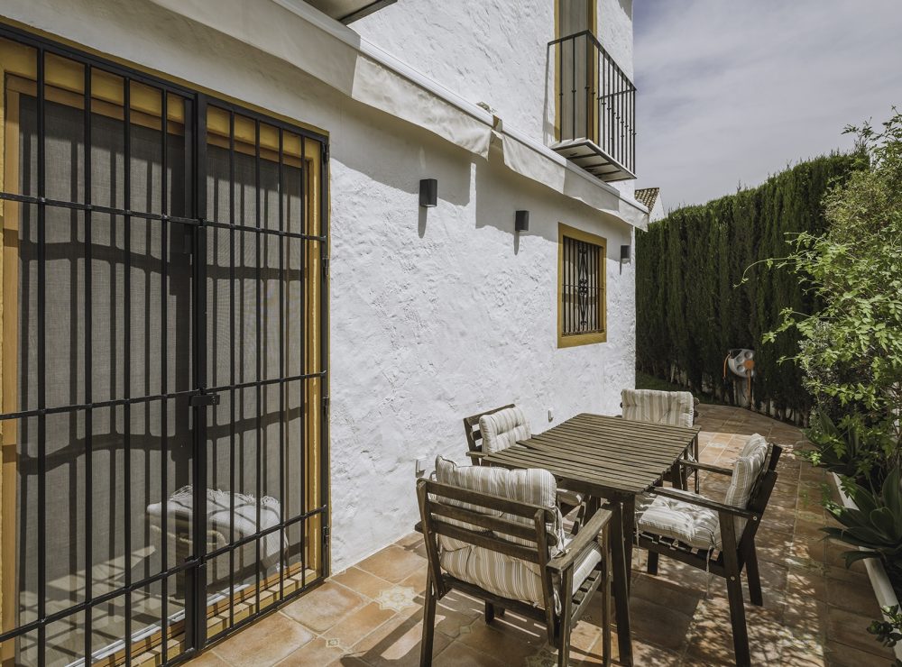 House townhouse El Naranjal Nueva Andalucia Marbella