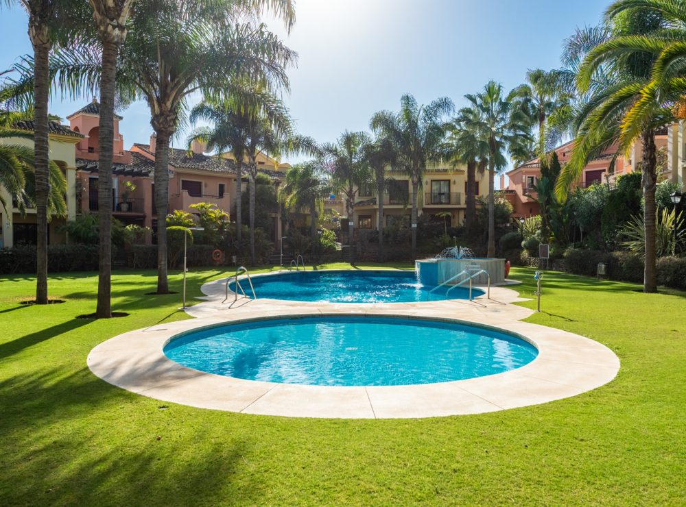 Jardines townhouse Marbella Golden Mile