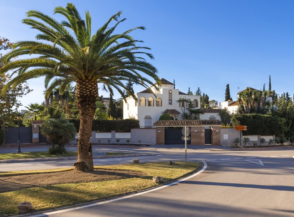 Casa Carla villa Nueva Andalucia Marbella