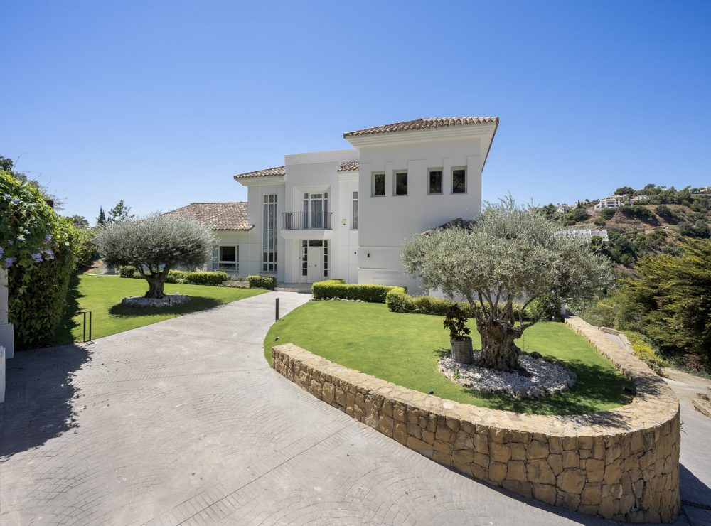 Casa Juni villa Vega del Colorado Benahavis Marbella