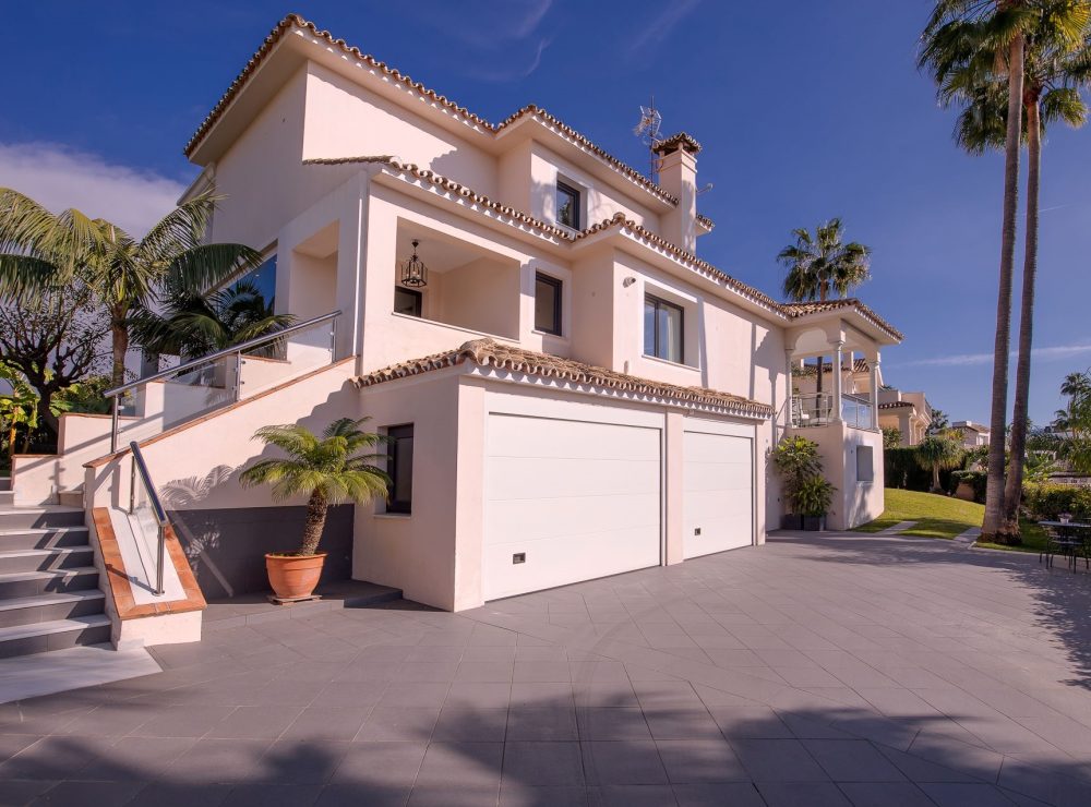 Villa Auriga Nueva Andalucia  Marbella