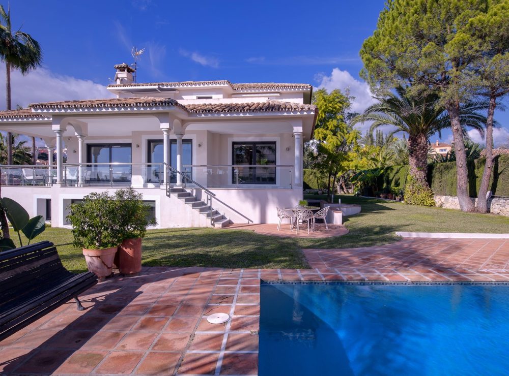 Villa Auriga Nueva Andalucia  Marbella