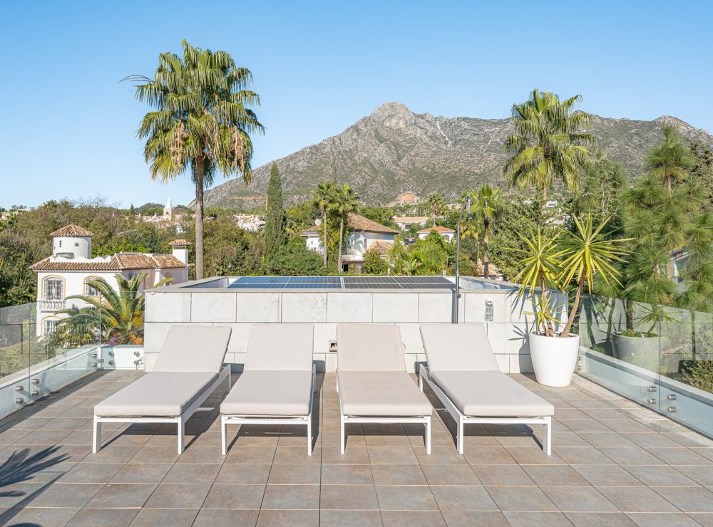 Villa Nagueles Marbella Golden Mile