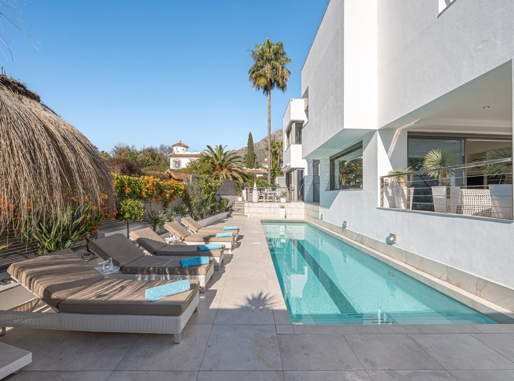 Villa Nagueles Marbella Golden Mile