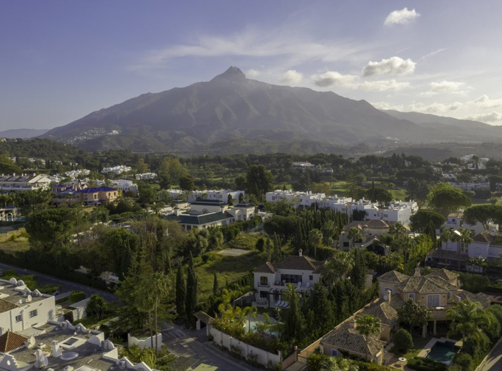 Villa Nueva Andalucia Marbella