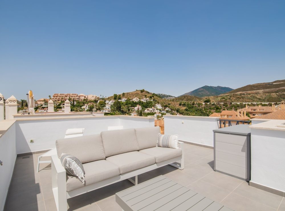 Penthouse Aloha Nueva Andalucia Marbella