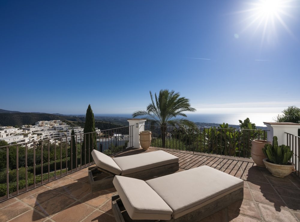 Villa Altos de los Monteros Marbella East seaview