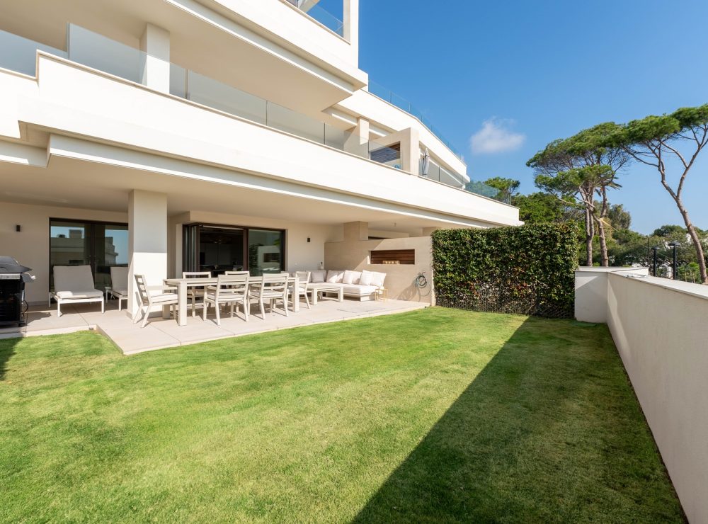 Ground floor apartment Velaya New Golden Mile Estepona Marbella