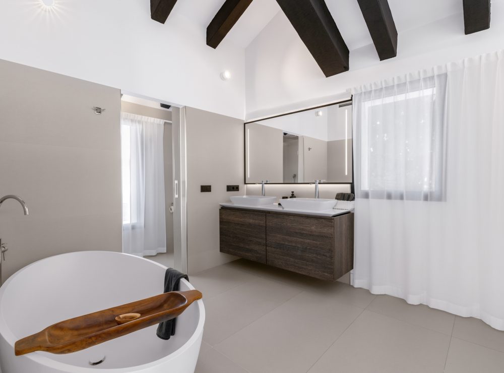 Villa Celine Percelas del Golf Nueva Andalucia Marbella