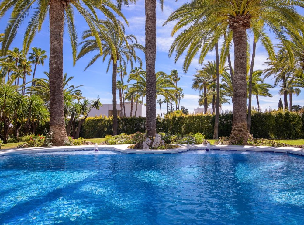 Villa Oasis New Golden Mile Estepona Marbella El Paraiso