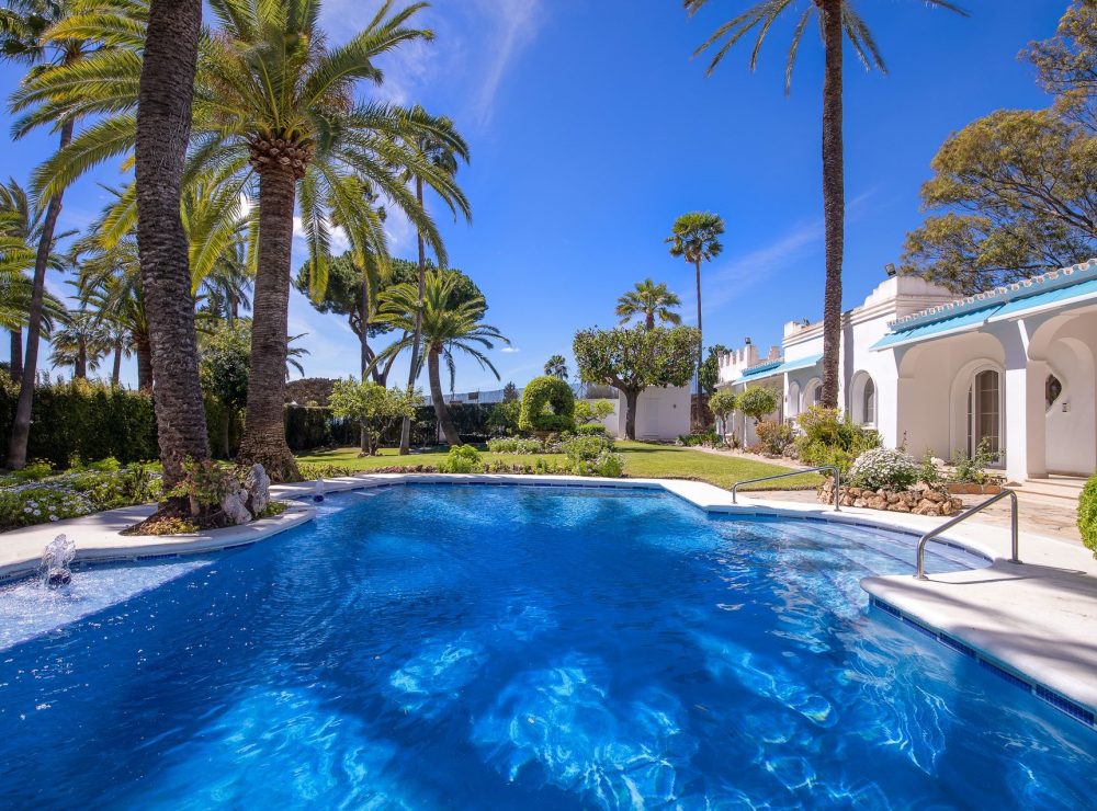 Villa Oasis New Golden Mile Estepona Marbella El Paraiso