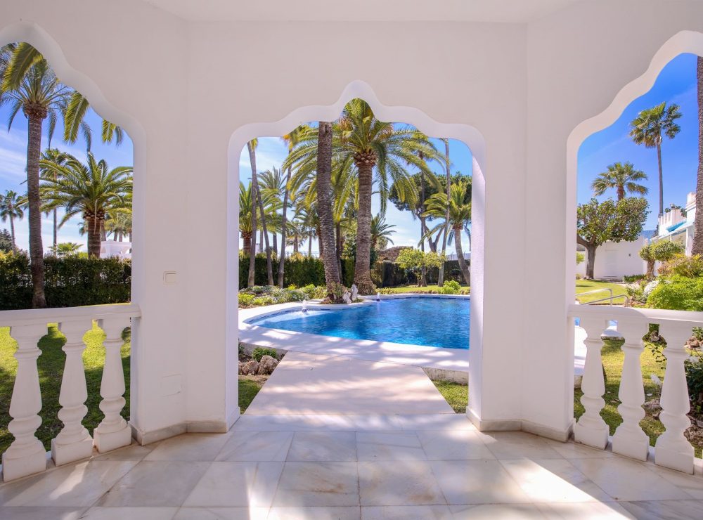 Villa Oasis New Golden Mile Estepona Marbella El Paraiso