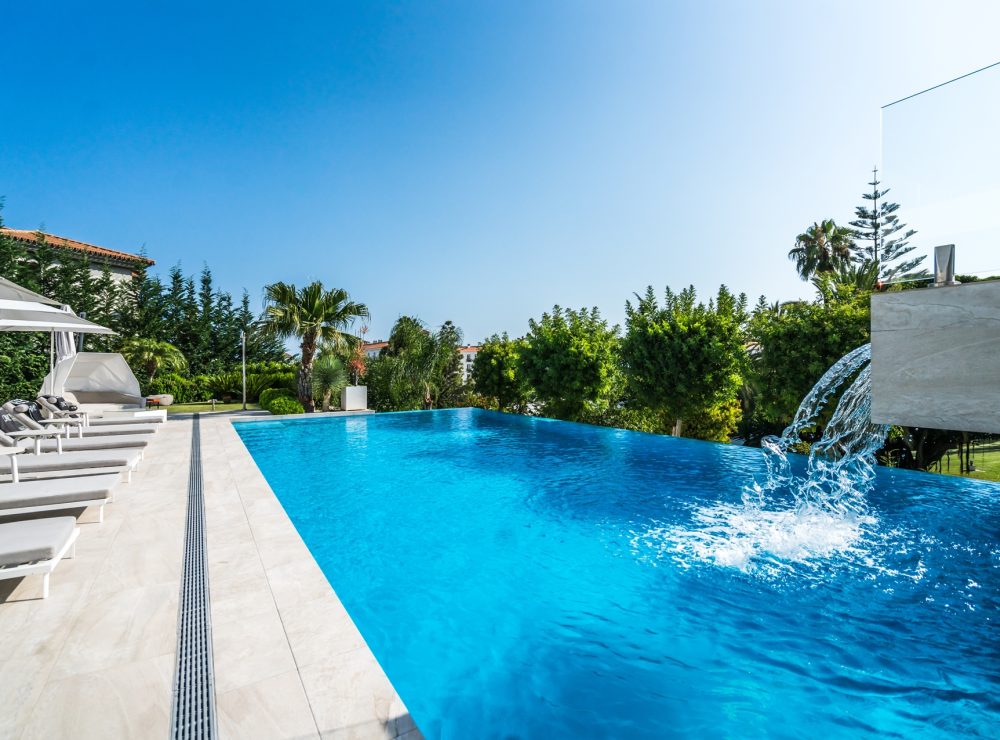 Villa La Pera Nueva Andalucia marbella