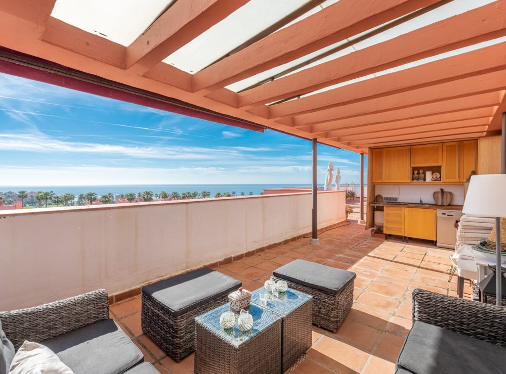 Duplex penthouse Las Salinas Guadalmansa New Golden Mile Estepona Marbella