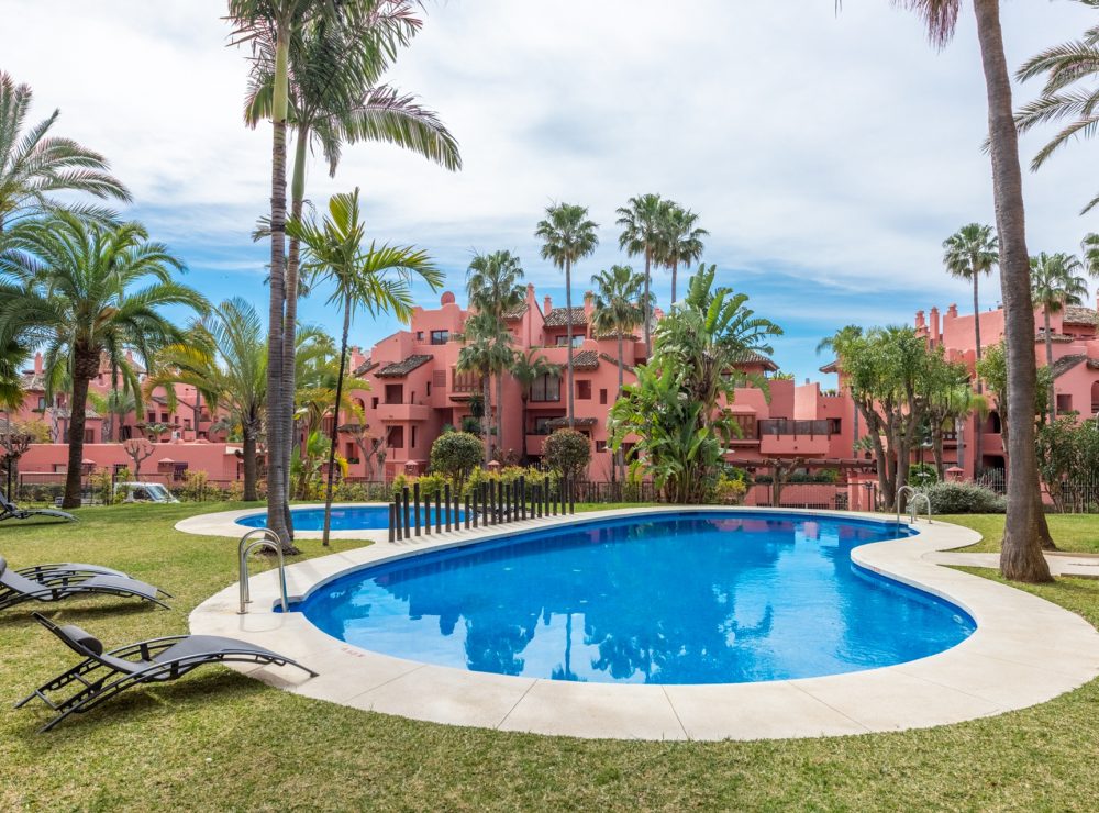 Duplex penthouse Las Salinas Guadalmansa New Golden Mile Estepona Marbella