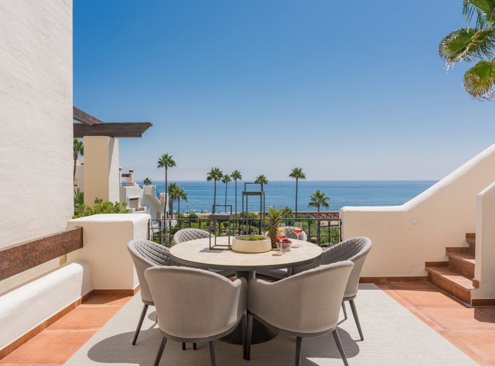 Duplex penthouse Bahia Velerin New Golden Mile Estepona Marbella