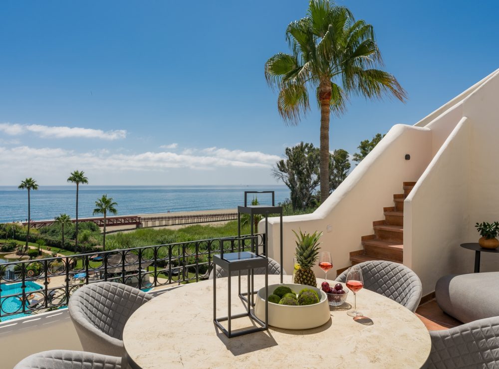 Duplex penthouse Bahia Velerin New Golden Mile Estepona Marbella