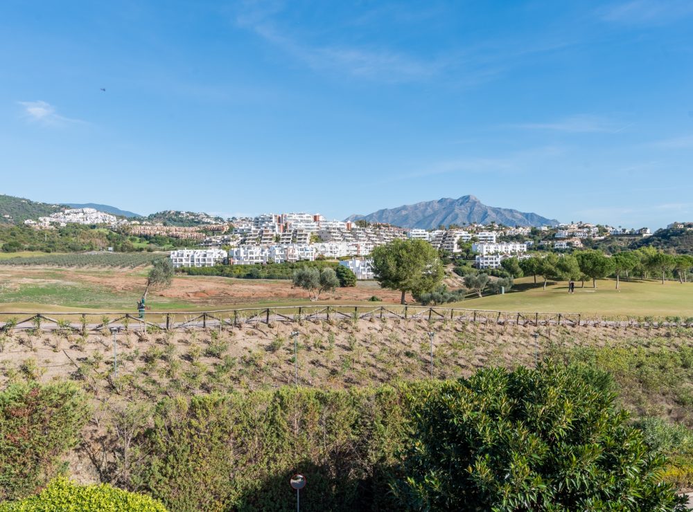 Duplex penthouse Capanes del Golf Benahavis Marbella