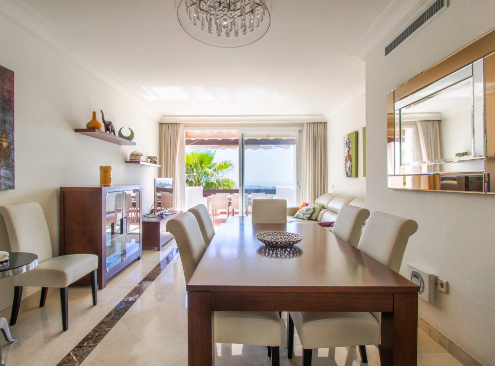 Duplex penthouse Lomas del Marques sea views Benahavis Marbella