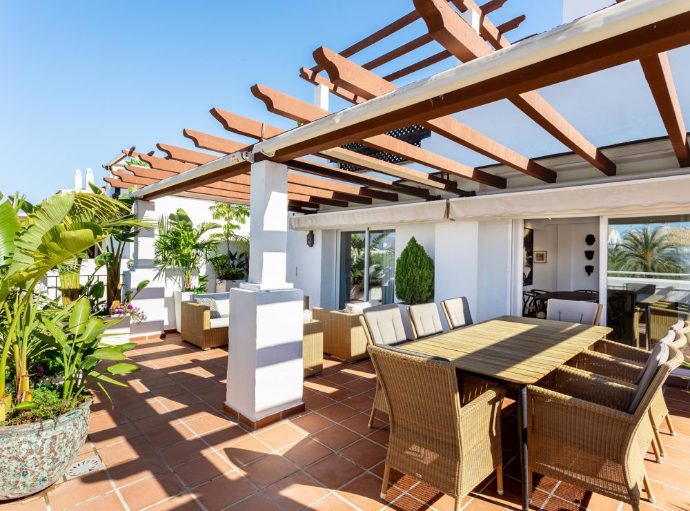 Duplex penthouse San Pedro de Alcantara Marbella beachside