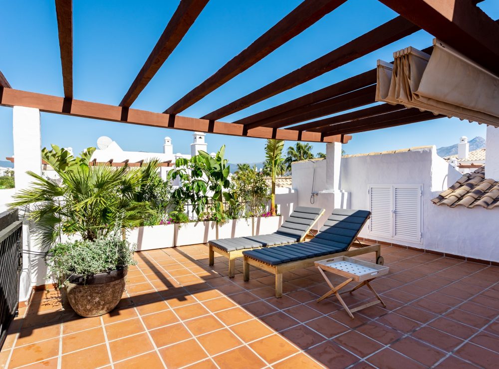 Duplex penthouse San Pedro de Alcantara Marbella beachside