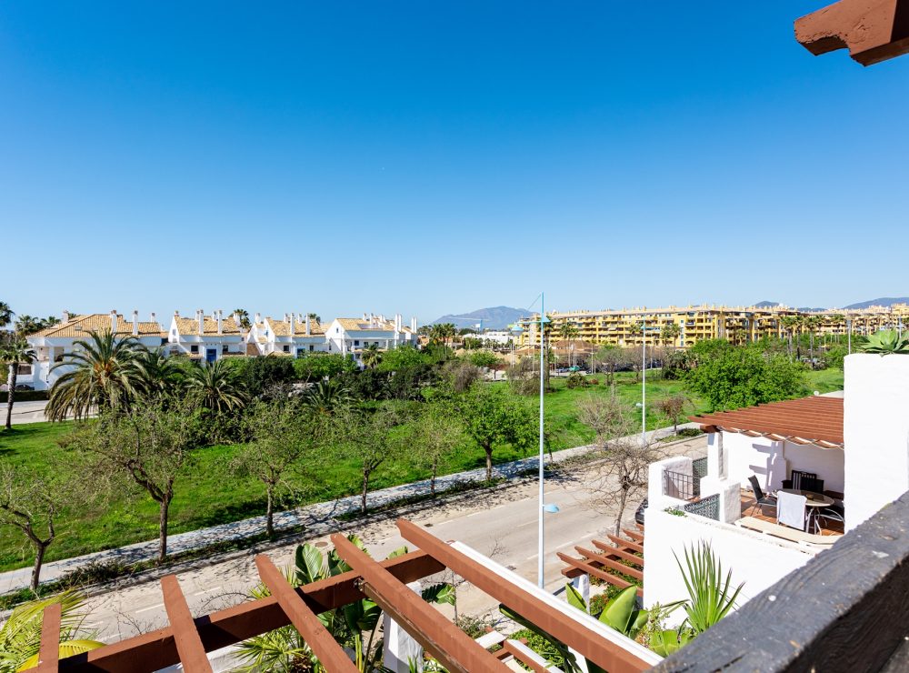 Duplex penthouse San Pedro de Alcantara Marbella beachside