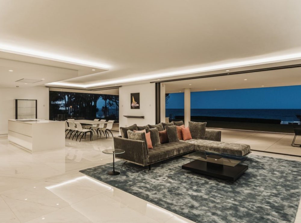 Apartment beachfront Emare New Golden Mile Estepona