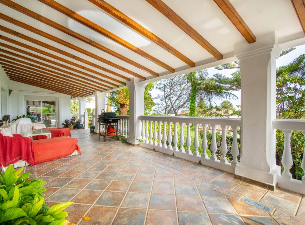 Villa Loxley El Paraiso Alto Benahavis Marbella