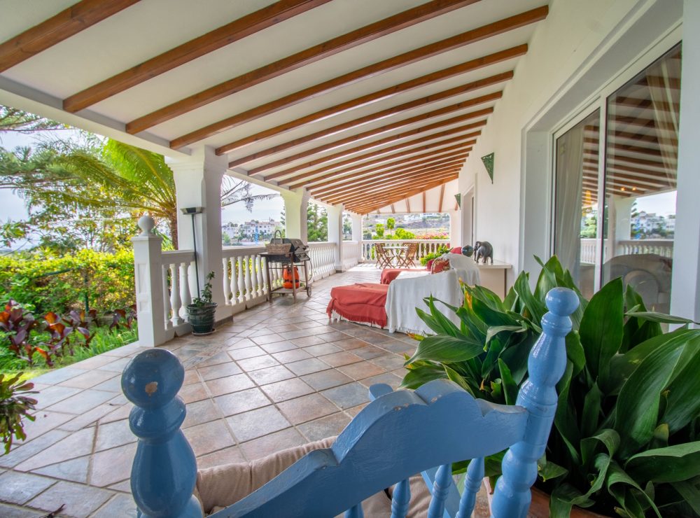 Villa Loxley El Paraiso Alto Benahavis Marbella