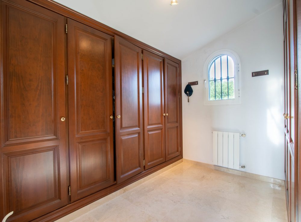 Villa Loxley El Paraiso Alto Benahavis Marbella