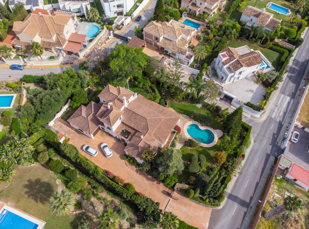 Villa Loxley El Paraiso Alto Benahavis Marbella