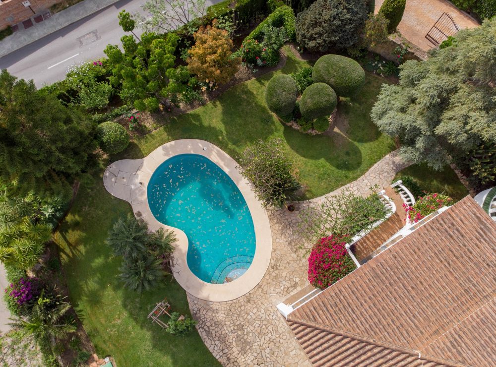 Villa Loxley El Paraiso Alto Benahavis Marbella