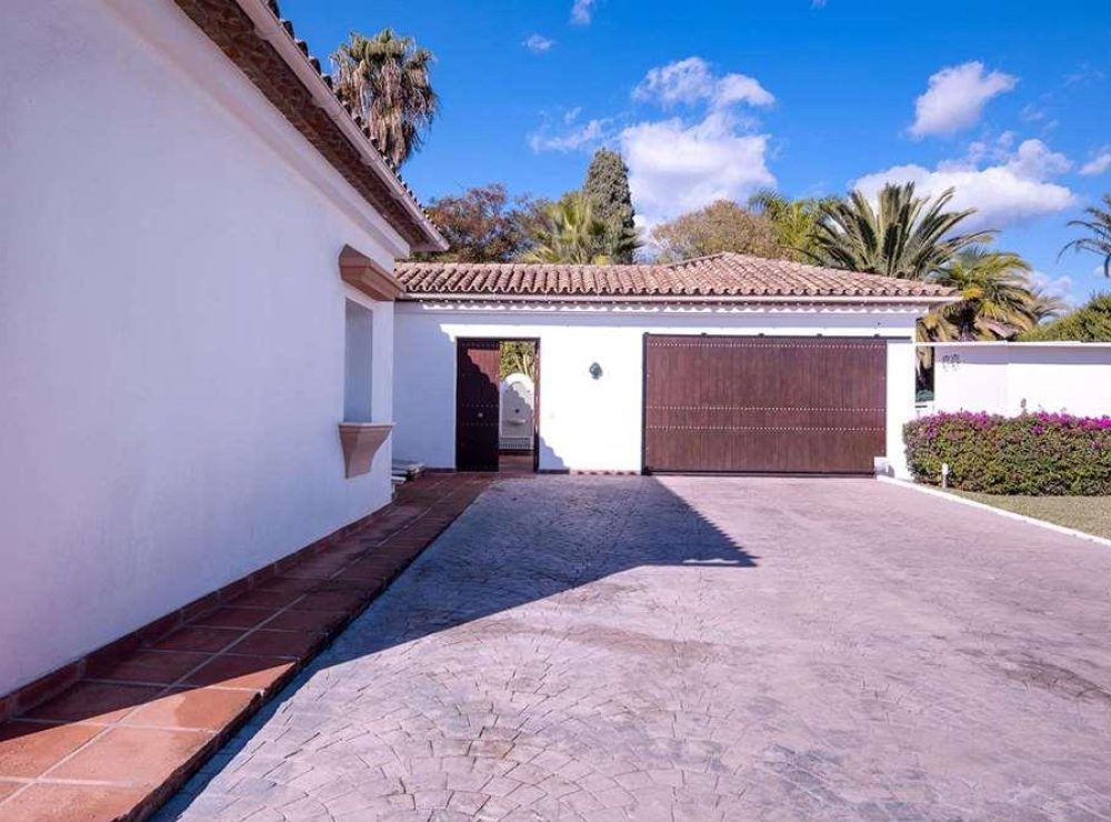 Casasola villa estepona new golden mile